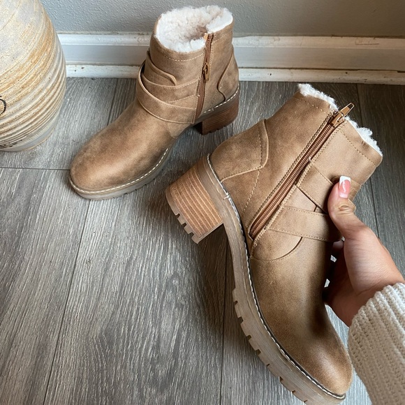 Cute Tan Suede Booties - Picture 3 of 4